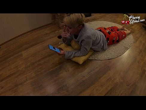 ❤️ Šialená blondínka fajčí obrovský penis a skáče na ňom - análny sex ☑ Porno vk na nás sk.xxx-wow-net.ru ☑